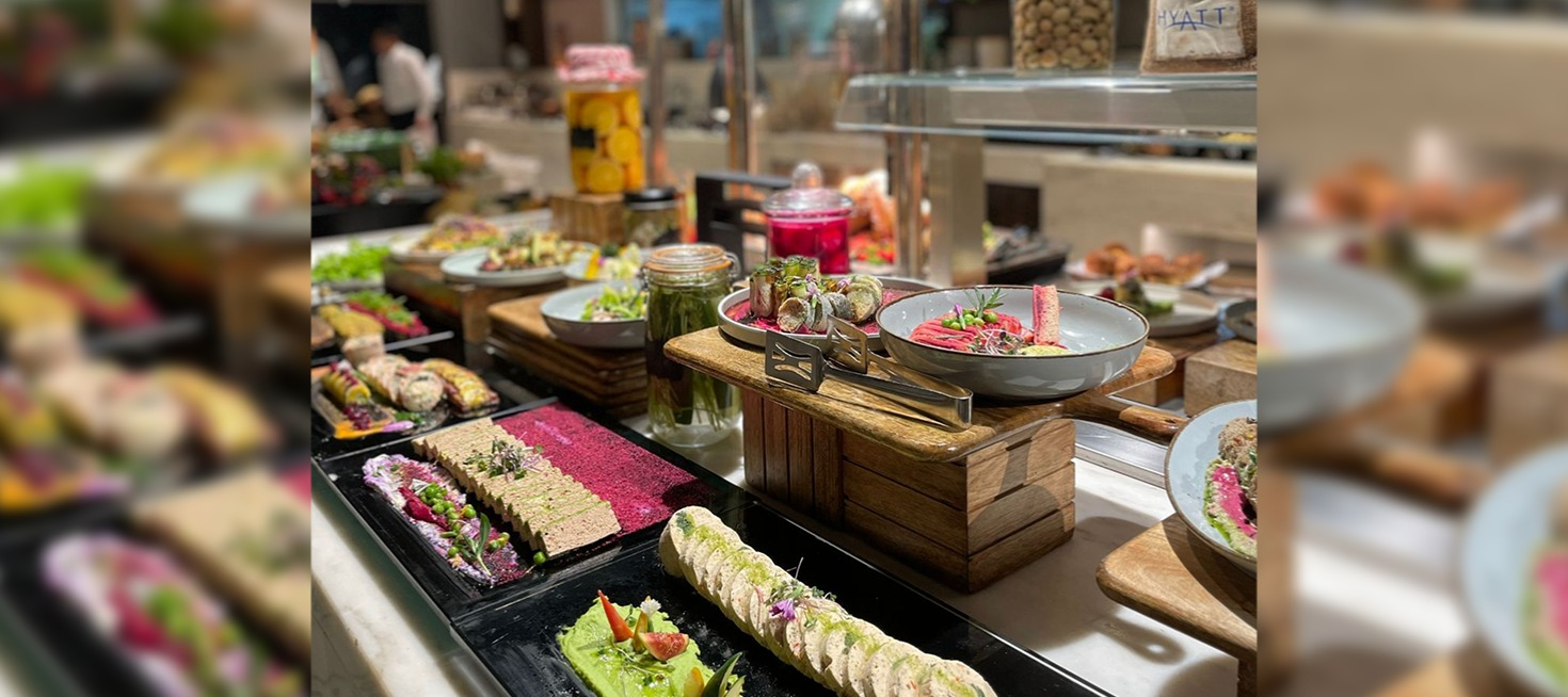 Buy 1 get 1 on Dinner buffet