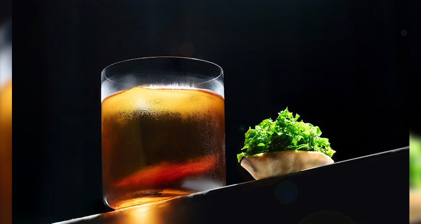 1+1 on select beverages